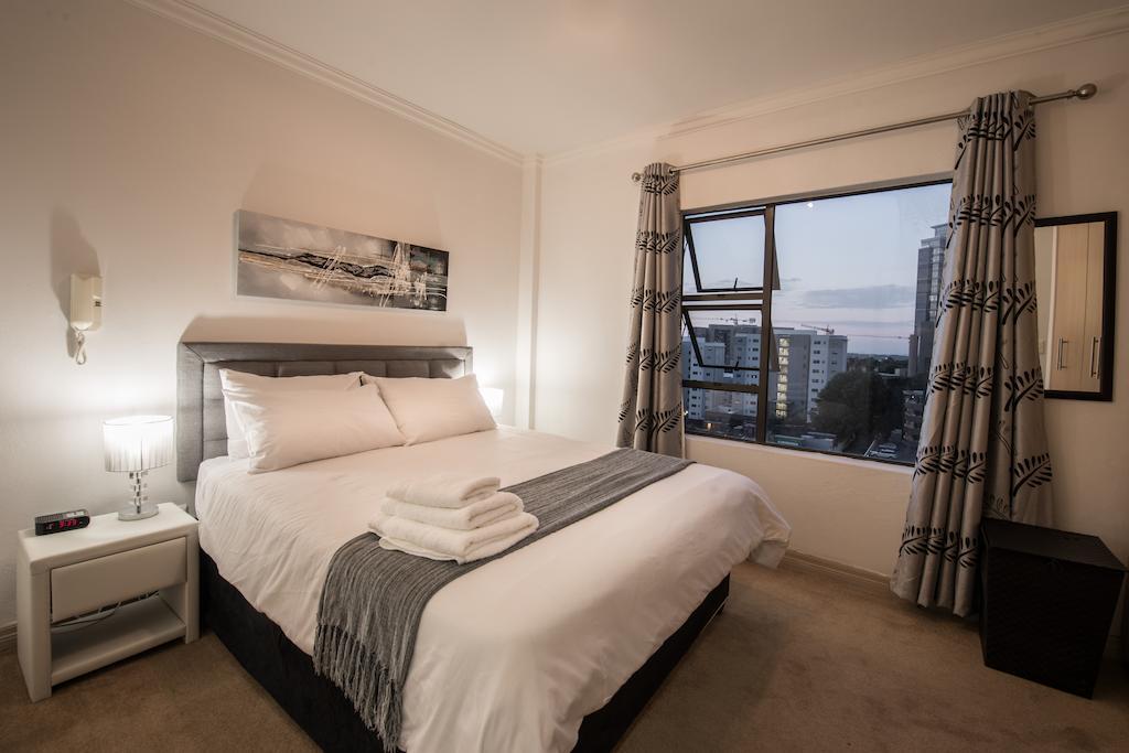 Prestige Apartments Sandton at Westpoint Johannesburg Exterior foto